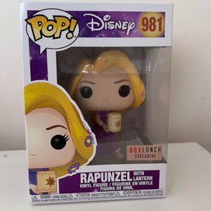Funko pop Rapunzel 981 with lantern Boxlunch exclusive